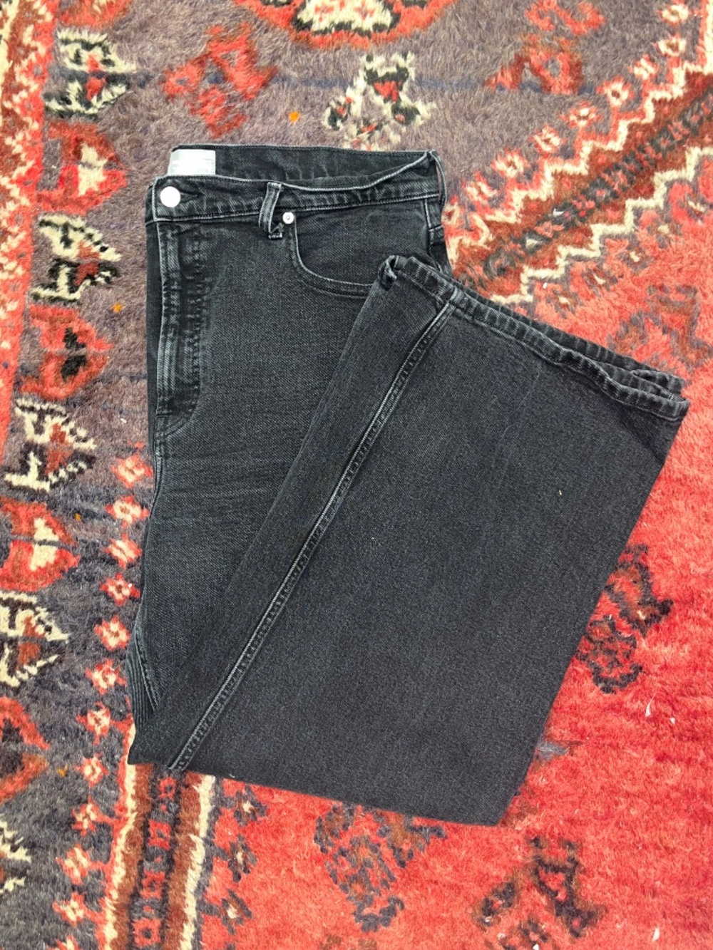 Everlane "Way High Sailor" wide leg jean in coal black - Size 33 Crop